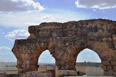 Zaghouan Aqueduct in Zaghouan, Tunisia – Museum Information gallery image