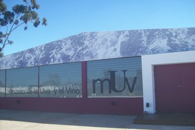 Museo de la Uva y el Vino in La Paz, Uruguay – Museum Information gallery image