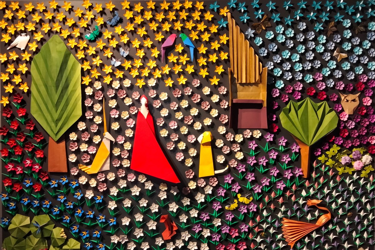 Origami Colon Museo del Origami in Colonia del Sacramento, Uruguay - Museum ...