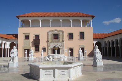 Museo Ralli Punta del Este in Punta del Este, Uruguay – Museum Information gallery image