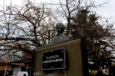 Monumento A Gardel in Paso de los Toros, Uruguay – Museum Information gallery image